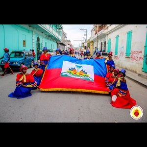 Meet your Posher, Yvenica